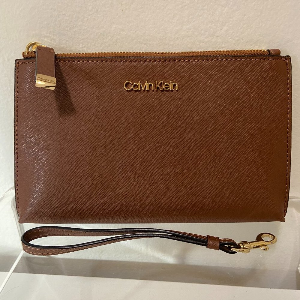 Calvin Klein wristlet - Brown saffiano leather